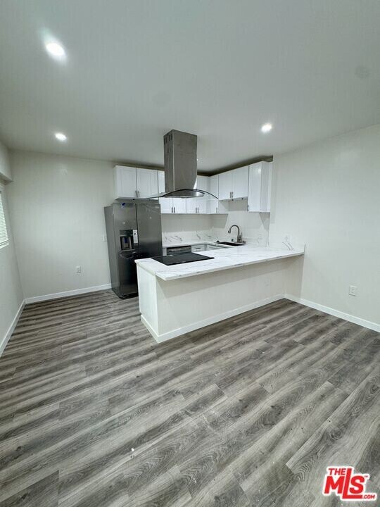 2424 Ocean Park Blvd in Santa Monica, CA - Building Photo