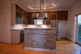 340 23rd Ave NE in Minneapolis, MN - Building Photo - Building Photo