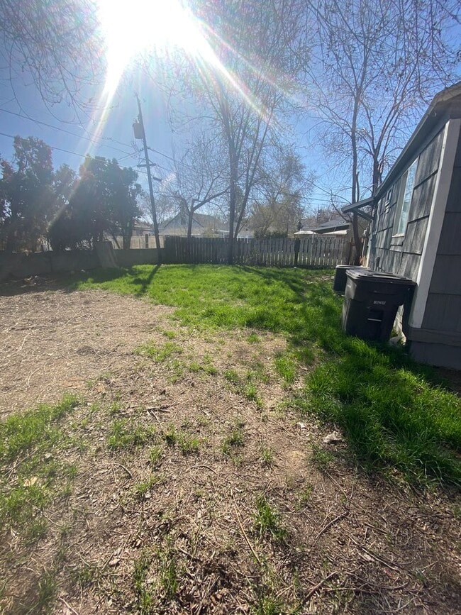 509 N 26th Ave in Yakima, WA - Building Photo - Building Photo