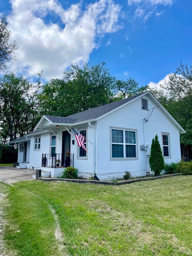 property at 810 W Elgin St