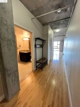 311 Oak St in Oakland, CA - Foto de edificio - Building Photo