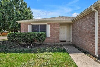 2312 Tailburton Ct in Little Elm, TX - Building Photo - Building Photo
