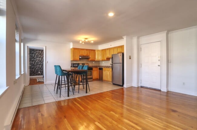 property at 129 Franklin St