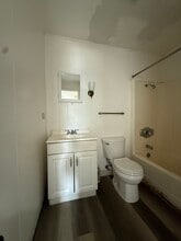 1627 Woodbine Dr in Round Lake Beach, IL - Building Photo - Building Photo