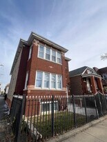 5115 S California Ave in Chicago, IL - Building Photo