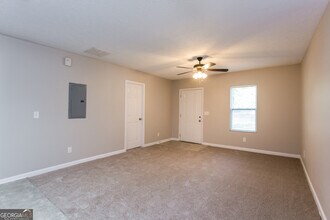 120 Hemphill School Rd NW in Atlanta, GA - Building Photo - Building Photo