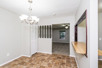 2532 Braintree Dr in High Ridge, MO - Foto de edificio - Building Photo