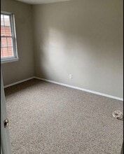 5 Wildwood Dr, Unit 22D in Wappingers Falls, NY - Foto de edificio - Building Photo