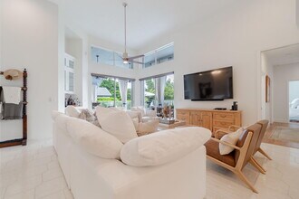 1907 S Club Dr in Wellington, FL - Building Photo - Building Photo