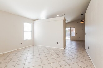 2317 E Flintlock Pl in Chandler, AZ - Building Photo - Building Photo