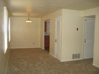 Merrifields Estates Apartments in Portsmouth, VA - Building Photo - Building Photo