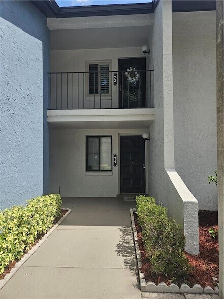 7 Escondido Cir, Unit 71 in Altamonte Springs, FL - Building Photo