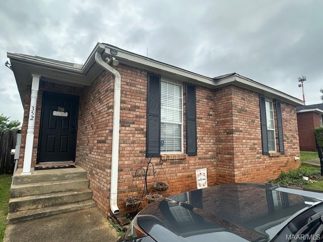 property at 352 Millridge Dr