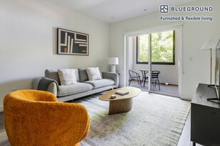 138 Balbach St in San Jose, CA - Building Photo