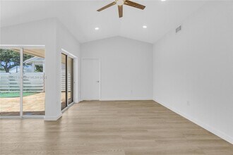 13737 SW 147th Cir Ln in Miami, FL - Building Photo - Building Photo