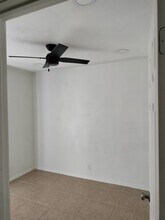 1342 W Emerald Ave in Mesa, AZ - Building Photo - Building Photo