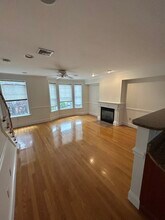2 Goodwin Ct in Boston, MA - Building Photo - Building Photo