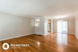 508 E 109 St in Kansas City, MO - Foto de edificio - Building Photo