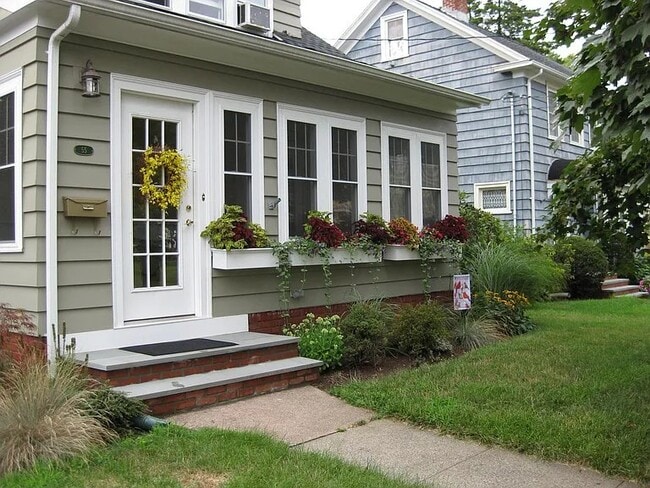 property at 55 Lake St