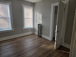 529 Union St, Unit 1r in Springfield, MA - Building Photo - Building Photo