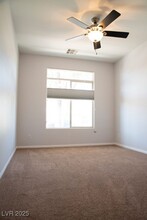 8672 Country Crossings St in Las Vegas, NV - Building Photo - Building Photo