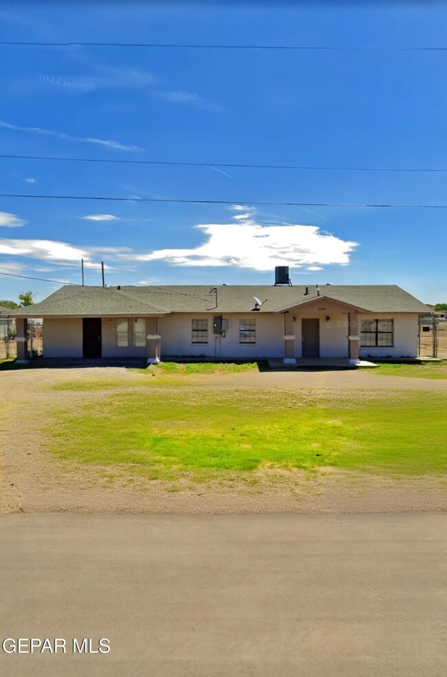 property at 11510 Valle Palomar Rd