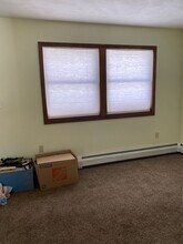 988 Taft Ave, Unit B in Endicott, NY - Foto de edificio - Building Photo