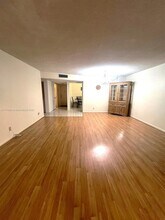 4851 NW 21st St in Lauderhill, FL - Building Photo - Building Photo