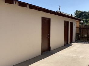 1917 Orange St in Bakersfield, CA - Building Photo - Building Photo