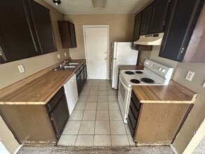 2218 Hilltop Loop in Killeen, TX - Building Photo - Building Photo