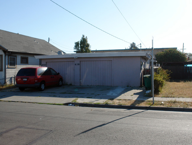 638 19th St in Richmond, CA - Foto de edificio - Building Photo