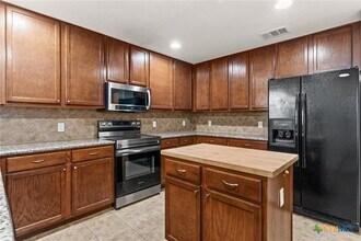 3400 Shawlands Rd in Killeen, TX - Building Photo - Building Photo