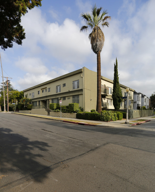 4505 W 5th St in Los Angeles, CA - Building Photo - Building Photo