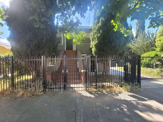 property at 218 5th St