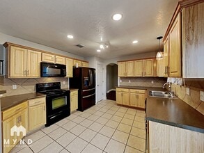 7842 Sterling Manor in Converse, TX - Foto de edificio - Building Photo