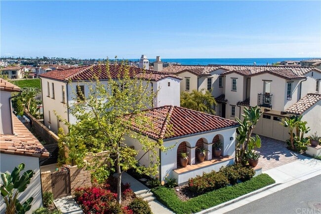 203 Via Galicia in San Clemente, CA - Building Photo - Building Photo