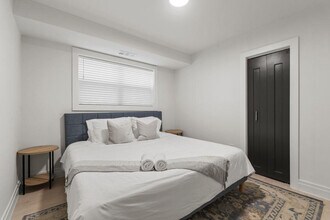 100 W Taylor Run Pkwy in Alexandria, VA - Building Photo - Building Photo