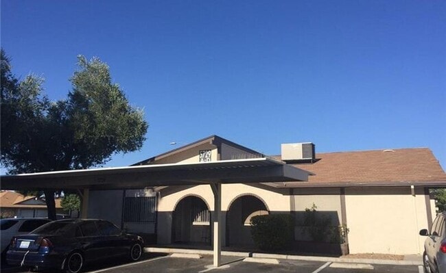 property at 5729 Smoke Ranch Rd