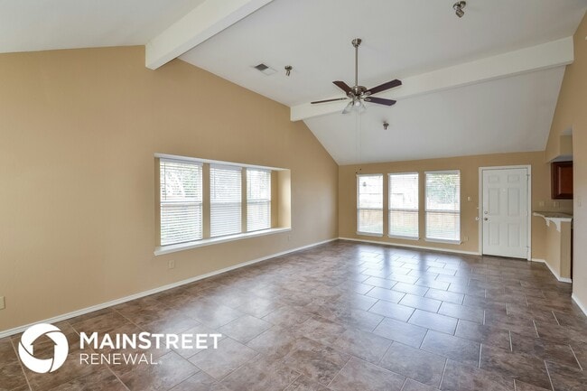 14919 Tropical Wind Dr in San Antonio, TX - Building Photo - Building Photo