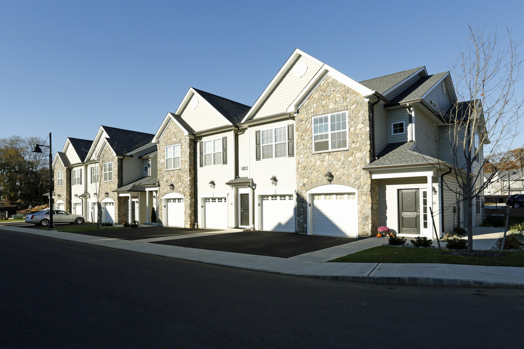 Hidden Village Aberdeen in Aberdeen, NJ - Building Photo