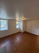 15 Albany St in Poughkeepsie, NY - Building Photo - Building Photo