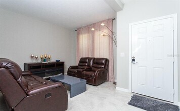 1784 Chatsworth Cir in St. Cloud, FL - Building Photo - Building Photo