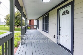 919 Oak Meadow Dr in Franklin, TN - Building Photo - Building Photo