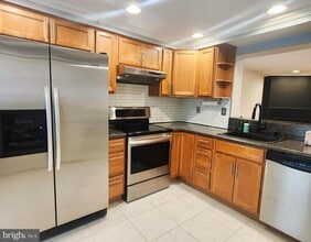 9533 Quarry Bridge Ct in Columbia, MD - Building Photo - Building Photo