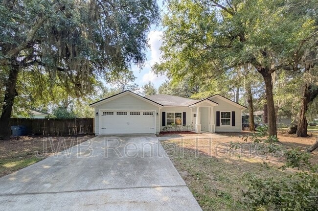 property at 10638 Akers Dr S