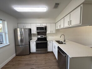 506 Augustine Dr in Euless, TX - Building Photo - Building Photo