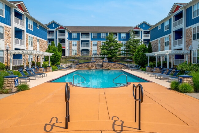 Somerset at Deerfield in Mason, OH - Foto de edificio - Building Photo