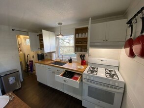1631 S Huntington Dr in Bloomington, IN - Building Photo - Building Photo