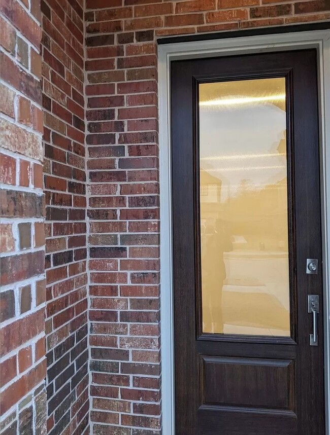 2705 Dancing Flame Dr in Denton, TX - Building Photo - Building Photo