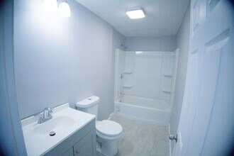 61 Providence St, Unit 2 in Worcester, MA - Building Photo - Building Photo